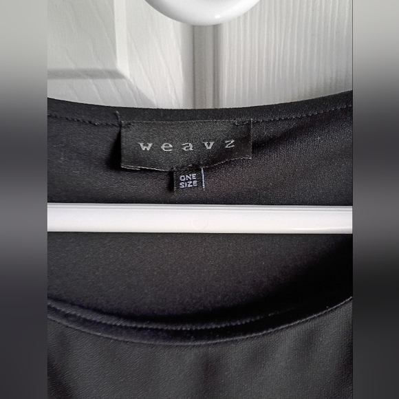 Weavz Black Flowy Bedazzled Top - Picture 3 of 3